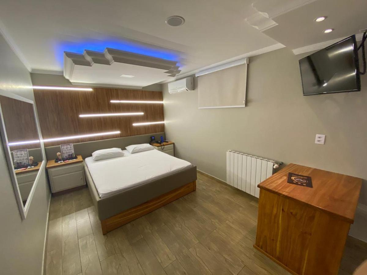 Motel Casa De Pedra Каразинью Экстерьер фото
